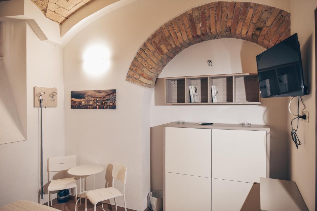 Apartmán Domus Vatican Walls Řím Exteriér fotografie